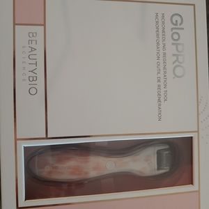 Glopro microneedle tool and accesories